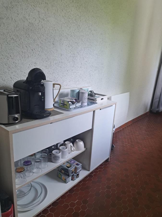 Studio Avec Jardin A 5 Min Du Parc Walibi Roquefort  Dış mekan fotoğraf